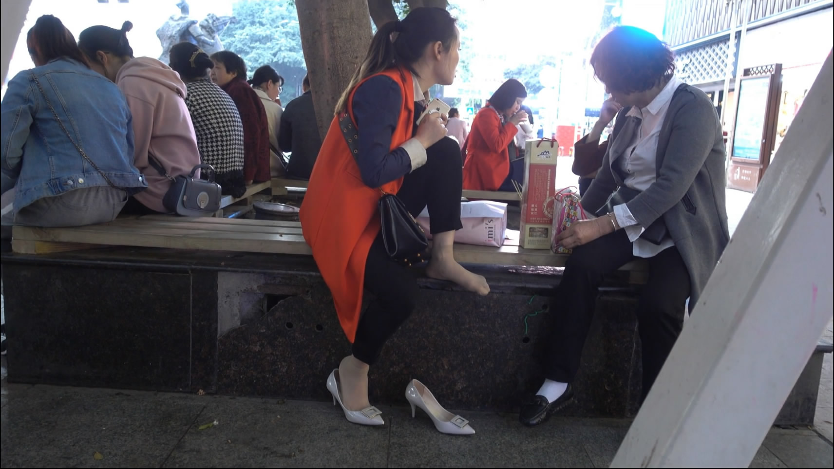 streetsnapnylon[00 00 02][20181205 223411 9]